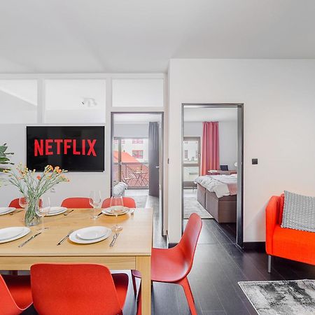 Apartments With Large Balcony, Parking Praag Buitenkant foto